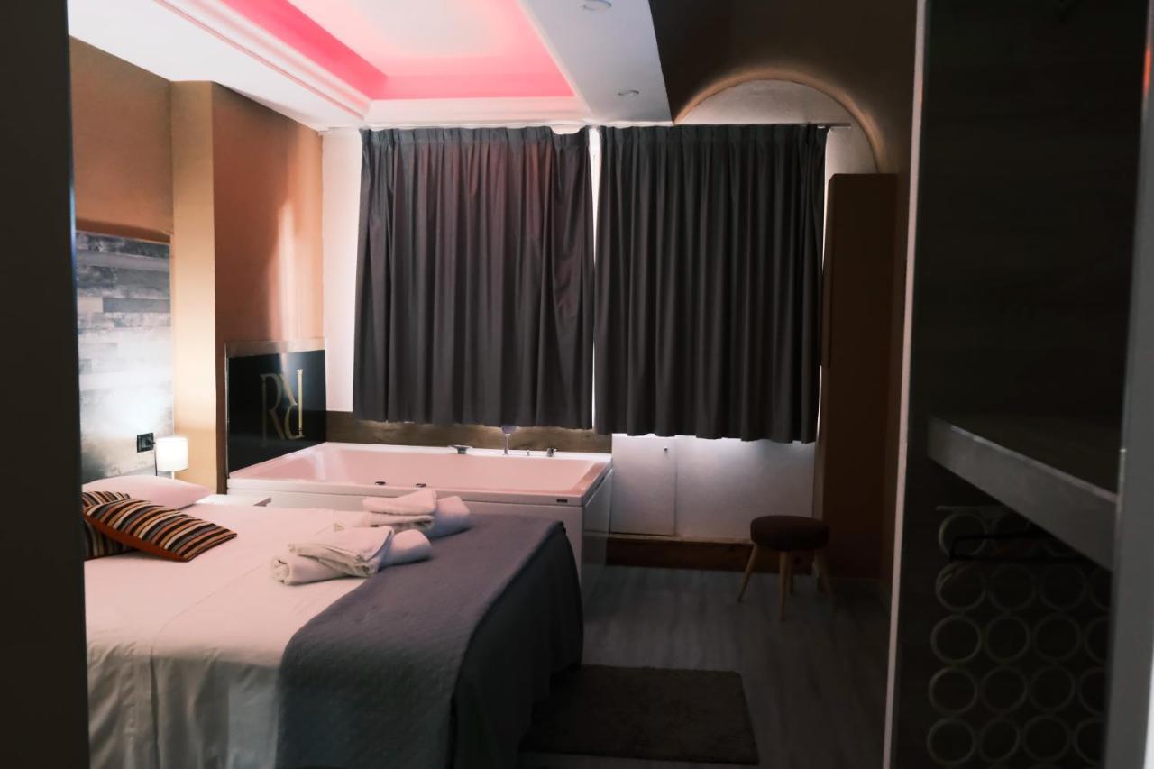Royalty Rooms & Spa Napoli Dış mekan fotoğraf