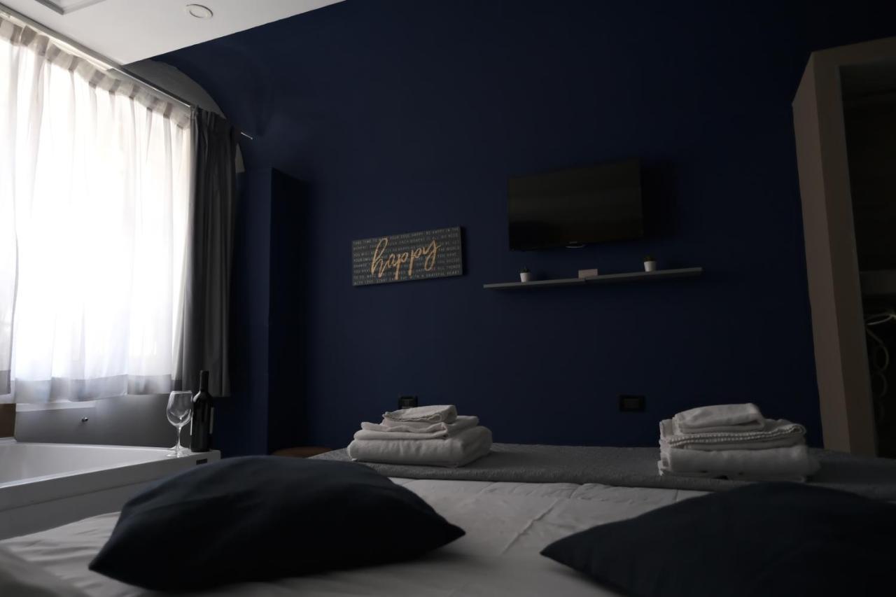 Royalty Rooms & Spa Napoli Dış mekan fotoğraf
