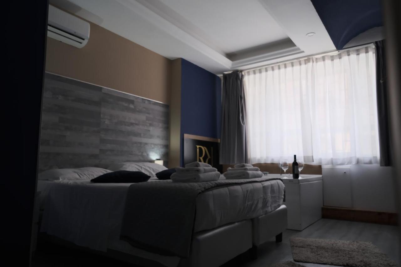 Royalty Rooms & Spa Napoli Dış mekan fotoğraf