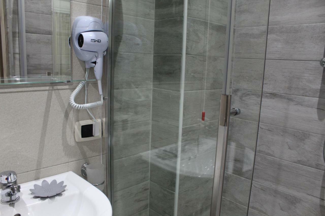 Royalty Rooms & Spa Napoli Dış mekan fotoğraf