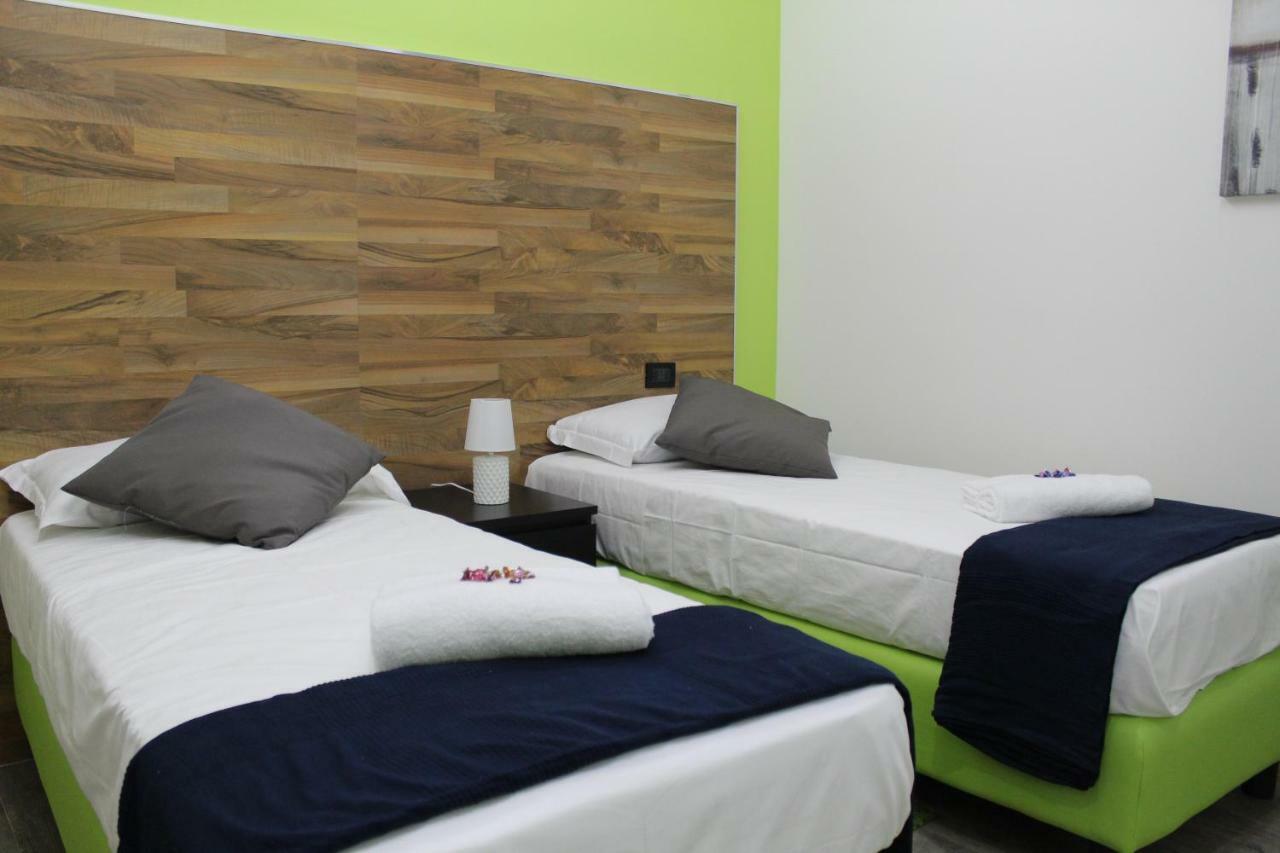 Royalty Rooms & Spa Napoli Dış mekan fotoğraf